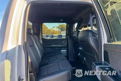 2025 Ford F-150 Tremor Crew Cab Short Bed - zdjęcie 18 z 41 - miniatura