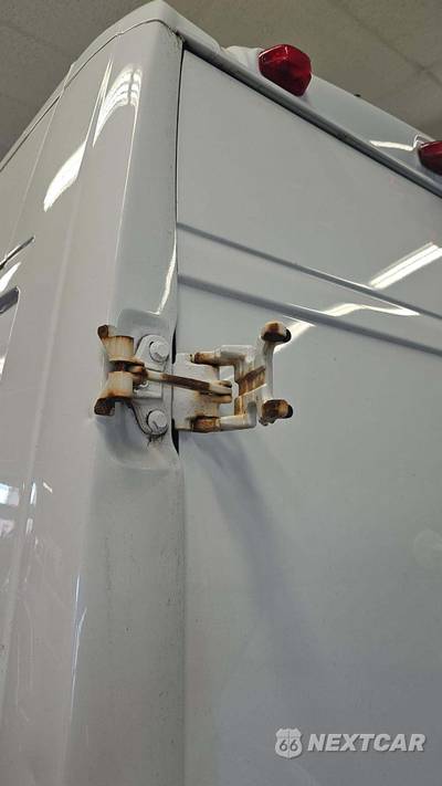 2014 Ram ProMaster 1500 Cargo Van High Roof 136.0" WB - zdjęcie 36 z 48 - miniatura