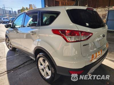 2014 Ford Escape SE - zdjęcie 24 z 29 - miniatura