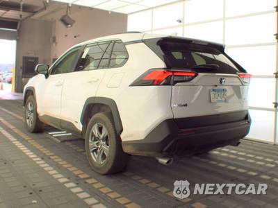 2022 Toyota RAV4 Hybrid XLE - zdjęcie 6 z 28 - miniatura