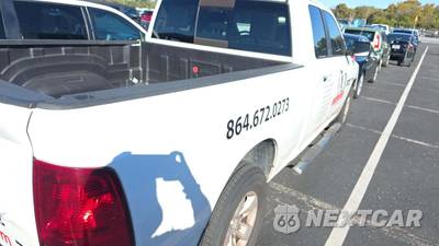 2016 Ram 1500 SLT Extended Cab Medium Bed - zdjęcie 24 z 33 - miniatura