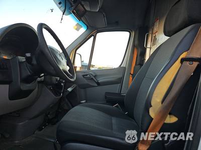 2014 Mercedes-Benz Sprinter 2500 Cargo Van High Roof 170.3" WB - zdjęcie 7 z 34 - miniatura
