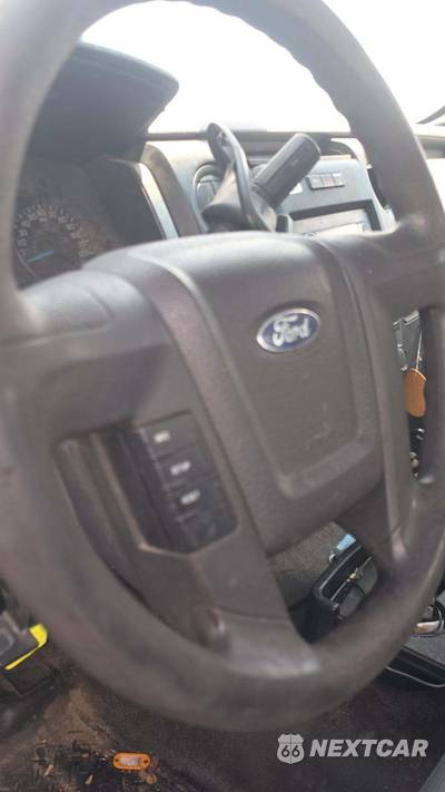 2013 Ford F-150 XL Regular Cab Long Bed - zdjęcie 25 z 44 - miniatura