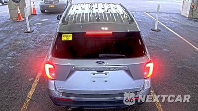 2022 Ford Explorer XLT - zdjęcie 5 z 30 - miniatura