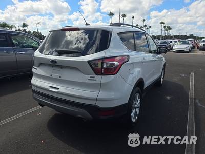 2018 Ford Escape SE - zdjęcie 4 z 24 - miniatura