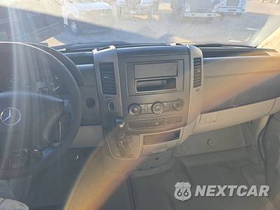 2011 Mercedes-Benz Sprinter 2500 Cargo Van High Roof 170.3" WB - zdjęcie 11 z 58 - miniatura