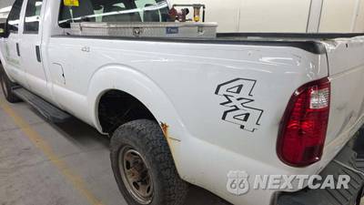 2014 Ford Super Duty F-250 XL Crew Cab Long Bed - zdjęcie 37 z 40 - miniatura