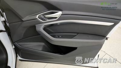 2024 Audi Q8 e-tron Premium - zdjęcie 40 z 50 - miniatura