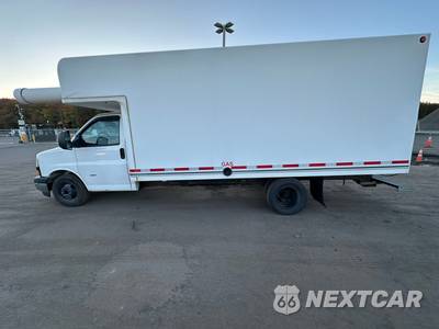 2019 Chevrolet Express 3500 Cutaway 1WT DRW - zdjęcie 15 z 29 - miniatura