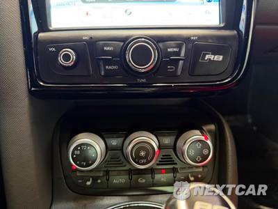 2009 Audi R8 4.2 - zdjęcie 33 z 34 - miniatura
