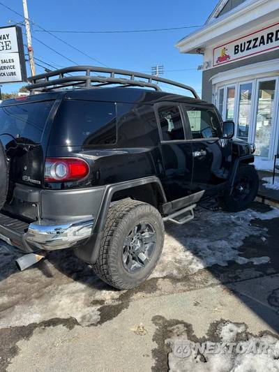 2013 Toyota FJ Cruiser w/Rear Doors - zdjęcie 2 z 24 - miniatura