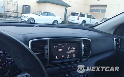2019 Kia Sportage LX - zdjęcie 6 z 12 - miniatura