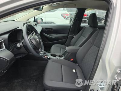 2026 Toyota Corolla LE Sedan - zdjęcie 7 z 22 - miniatura