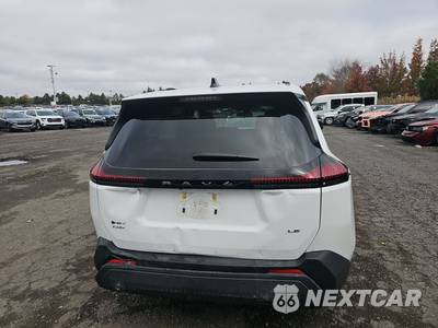 2026 Toyota RAV4 Hybrid LE - zdjęcie 5 z 17 - miniatura