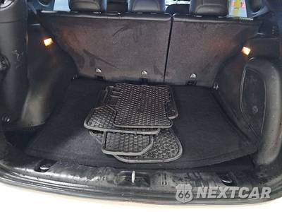 2023 Jeep Compass Altitude - zdjęcie 16 z 29 - miniatura