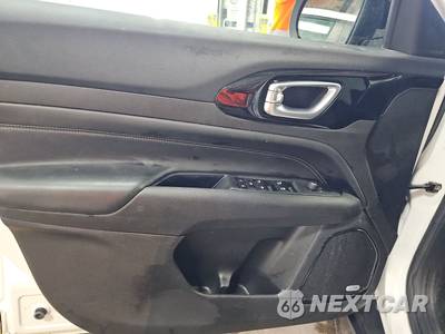 2023 Jeep Compass Altitude - zdjęcie 9 z 29 - miniatura