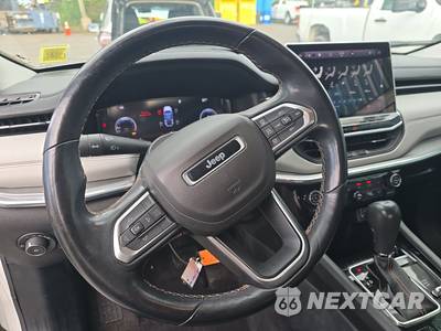 2022 Jeep Compass Limited - zdjęcie 10 z 27 - miniatura