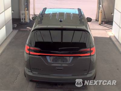2023 Chrysler Pacifica Touring L 121.6" WB - zdjęcie 5 z 30 - miniatura