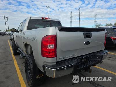 2007 Chevrolet Silverado 1500 LTZ Crew Cab Short Bed 1LZ - zdjęcie 6 z 55 - miniatura