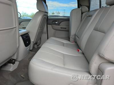 2007 Chevrolet Silverado 1500 LTZ Crew Cab Short Bed 1LZ - zdjęcie 13 z 55 - miniatura