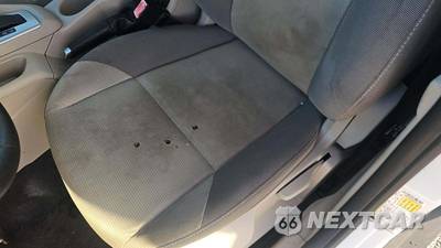 2012 Ford Focus SE Sedan - zdjęcie 22 z 27 - miniatura