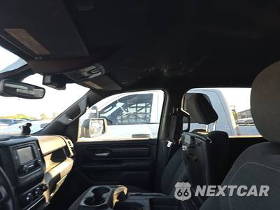 2022 Ram 1500 Tradesman Crew Cab Medium Bed - zdjęcie 18 z 40 - miniatura