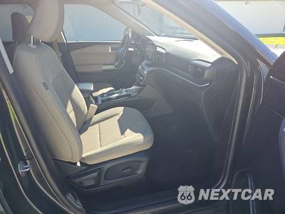 2022 Ford Explorer XLT - zdjęcie 8 z 38 - miniatura