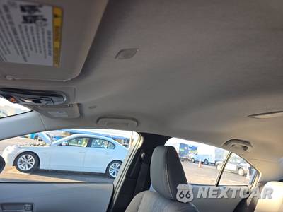 2025 Toyota Corolla LE Sedan - zdjęcie 18 z 26 - miniatura