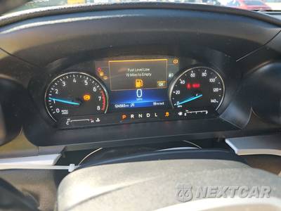 2022 Ford Explorer XLT - zdjęcie 12 z 38 - miniatura