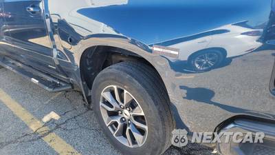 2020 Chevrolet Silverado 1500 RST Crew Cab Short Bed 1SP - zdjęcie 28 z 30 - miniatura