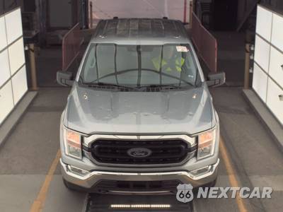 2021 Ford F-150 XLT Crew Cab Short Bed - zdjęcie 2 z 35 - miniatura