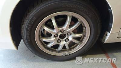 2017 Toyota Prius v Two - zdjęcie 25 z 34 - miniatura