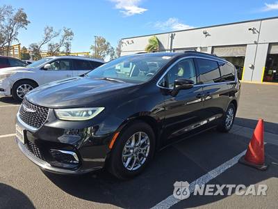 2021 Chrysler Pacifica Touring 121.6" WB
