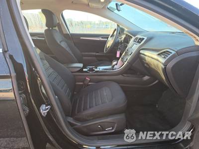 2016 Ford Fusion SE - zdjęcie 8 z 30 - miniatura