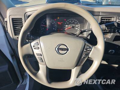 2018 Nissan NV2500 HD Cargo SV High Roof 146.1" WB - zdjęcie 10 z 37 - miniatura