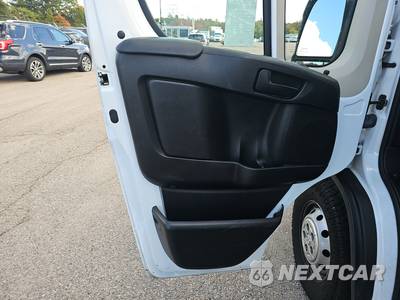 2021 Ram ProMaster 3500 Cargo Van High Roof 159.0" WB - zdjęcie 9 z 37 - miniatura