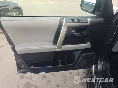 2012 Toyota 4Runner SR5 - zdjęcie 9 z 21 - miniatura