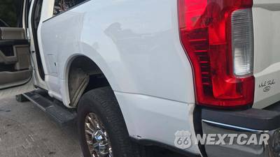 2018 Ford Super Duty F-250 XLT Crew Cab Medium Bed - zdjęcie 28 z 37 - miniatura