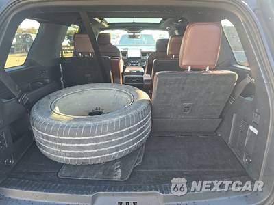 2023 Ford Expedition Limited - zdjęcie 17 z 30 - miniatura