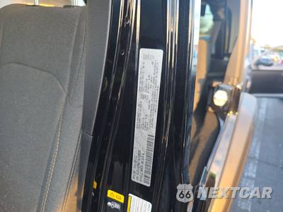 2026 Jeep Wrangler 4 Door Sport S - zdjęcie 14 z 39 - miniatura