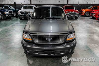 2002 Ford F-150 Harley-Davidson Crew Cab Short Bed - zdjęcie 8 z 25 - miniatura