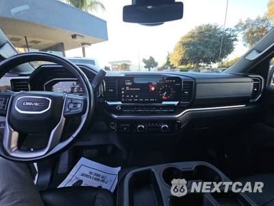 2025 GMC Sierra 1500 SLT Crew Cab Short Bed 4SA - zdjęcie 11 z 26 - miniatura