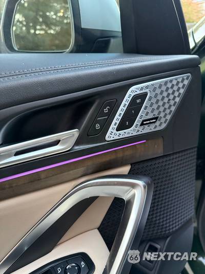 2024 BMW X1 Sports Activity Vehicle xDrive28i - zdjęcie 7 z 10 - miniatura