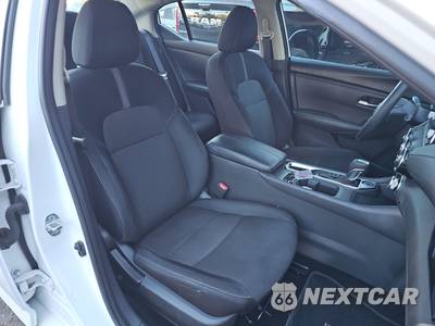 2024 Nissan Sentra SV - zdjęcie 8 z 25 - miniatura