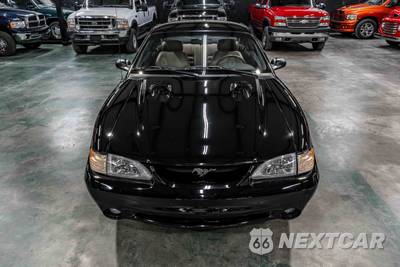 1996 Ford Mustang SVT Cobra Coupe - zdjęcie 8 z 24 - miniatura