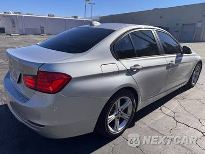 2015 BMW 3 Series Sedan 320i xDrive - zdjęcie 5 z 22 - miniatura