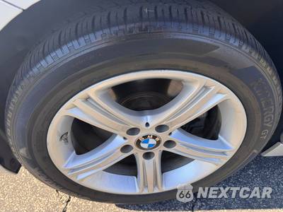 2015 BMW 3 Series Sedan 320i xDrive - zdjęcie 21 z 22 - miniatura