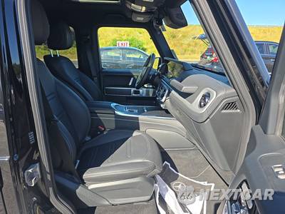 2025 Mercedes-Benz G 550 4MATIC - zdjęcie 8 z 22 - miniatura