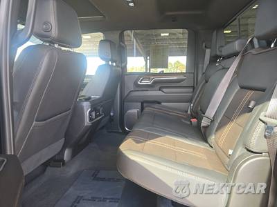 2024 Chevrolet Silverado 3500HD High Country Crew Cab Long Bed - zdjęcie 13 z 23 - miniatura