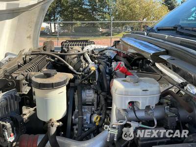 2023 Chevrolet SILVERADO MEDIUM DUTY Base - zdjęcie 14 z 22 - miniatura